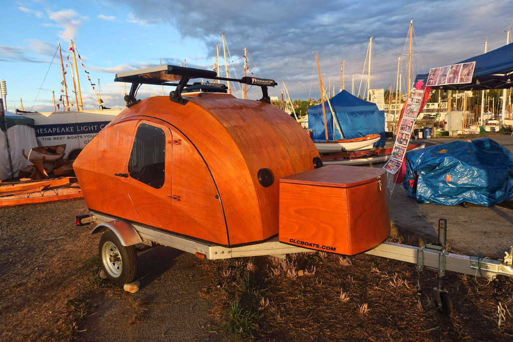 Extremely small very uniquely shaped trailer.