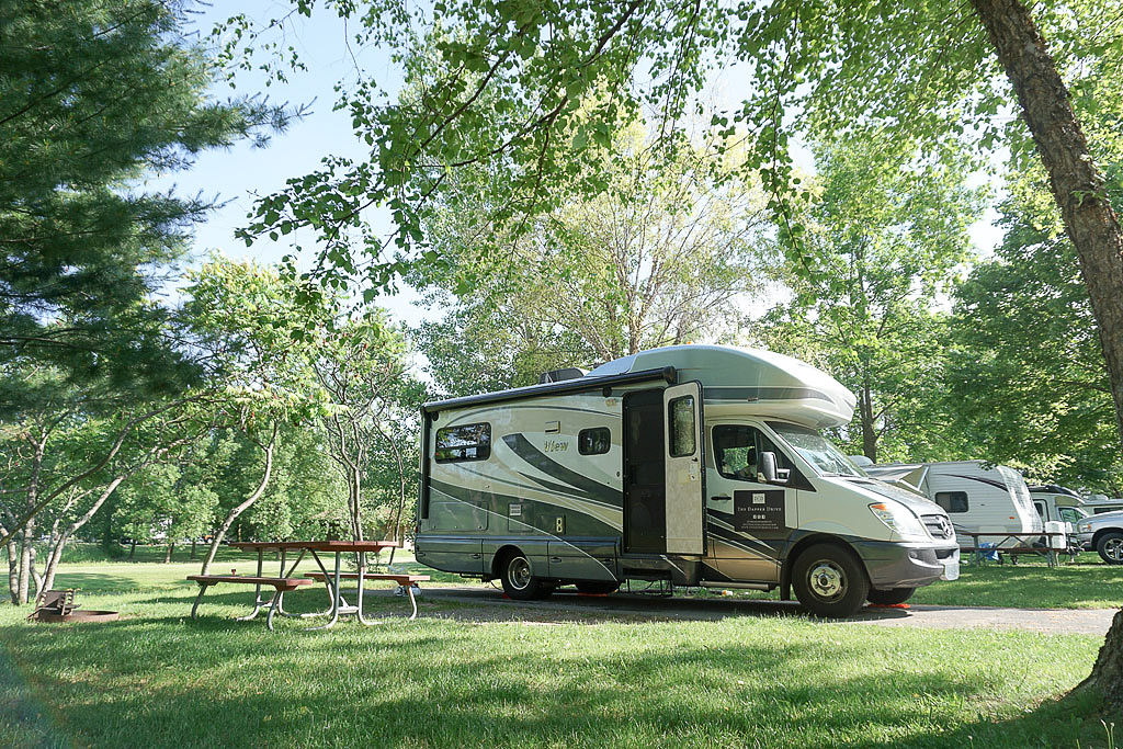 Winnebago View parked in campsite at Turning Stone's RV Park